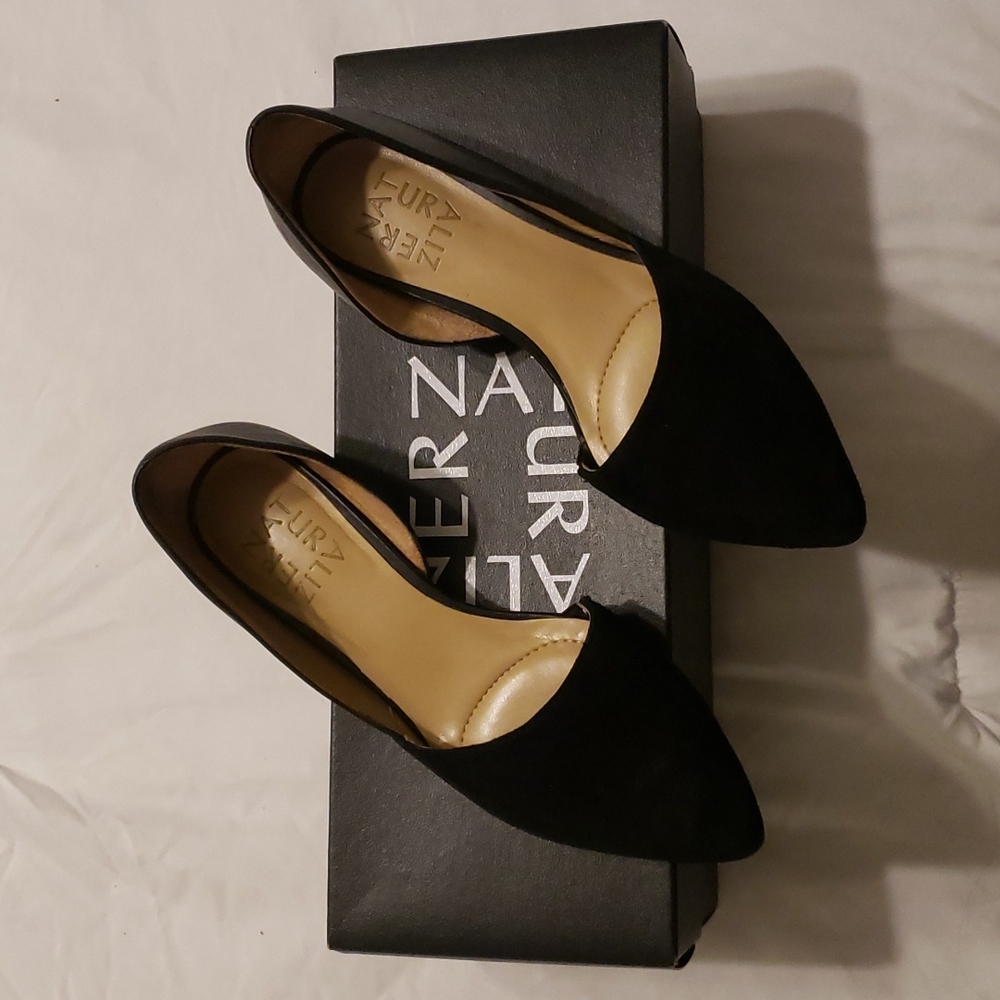Naturalizer Black Lea Samantha Shoes